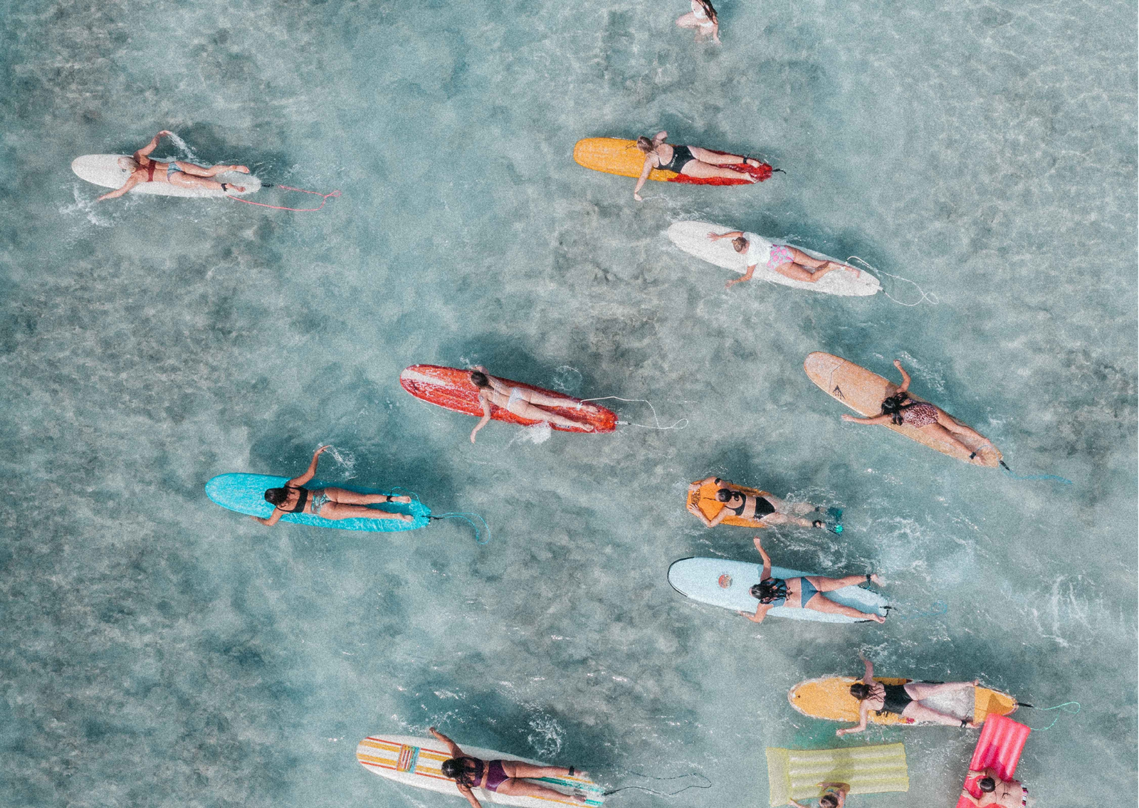 How to keeping eyes safe and healthy when swimming in the sea