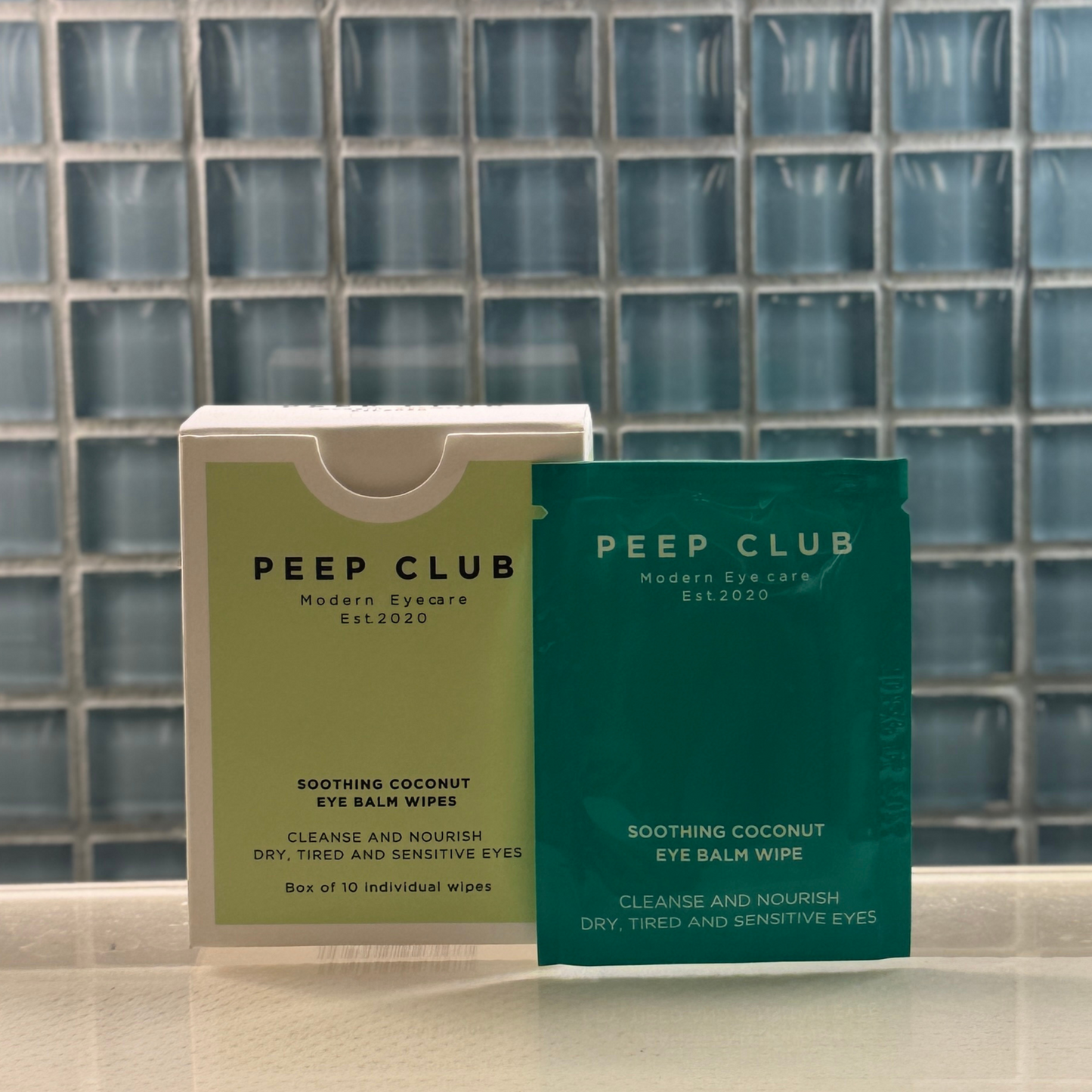 travel friendly makeup removing wipe