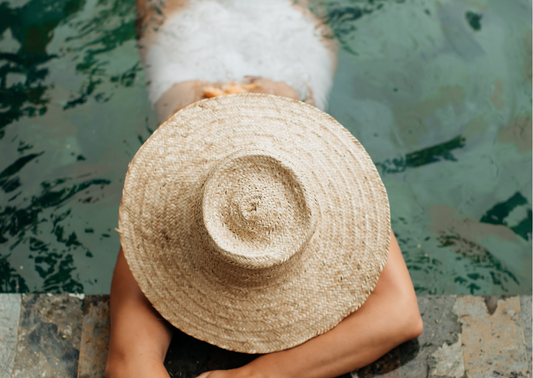 5-top-tips-for-using-sun-cream-around-your-eyes