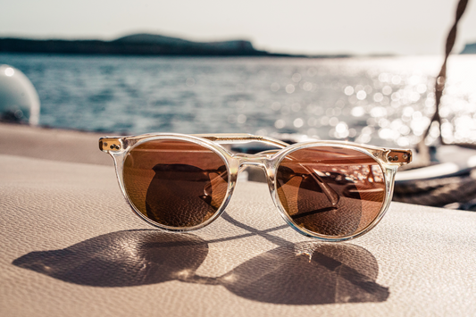 5-tips-for-choosing-sunglasses-with-the-most-protection